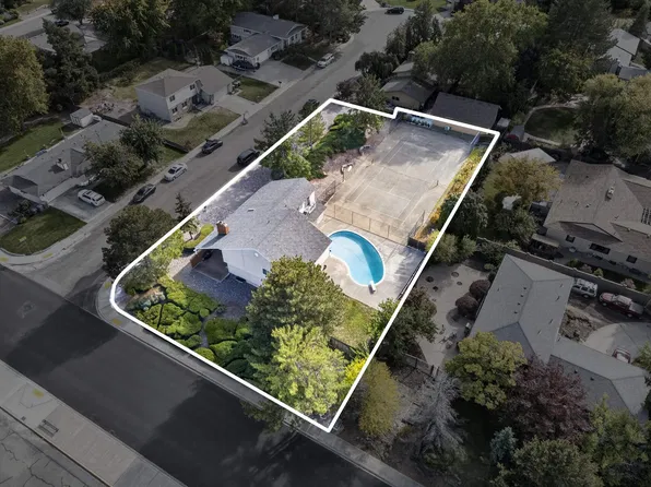 2541 Granada Ct, Richland, WA 99354