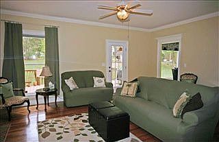 3rd image of 418 Farming Creek Dr