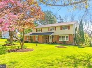 2416 Welsh Dr, Sanatoga, PA 19464