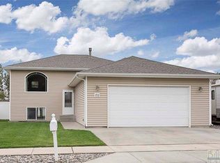 1712 Wicks Ln, Billings, MT 59105