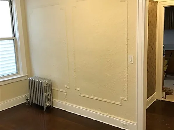 31-80 45th Street image 5 of 10