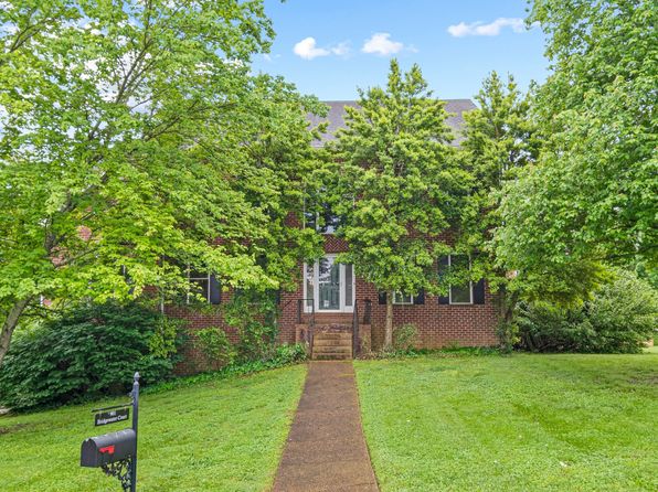901 Bridgewater Ct, Nashville, TN 37221