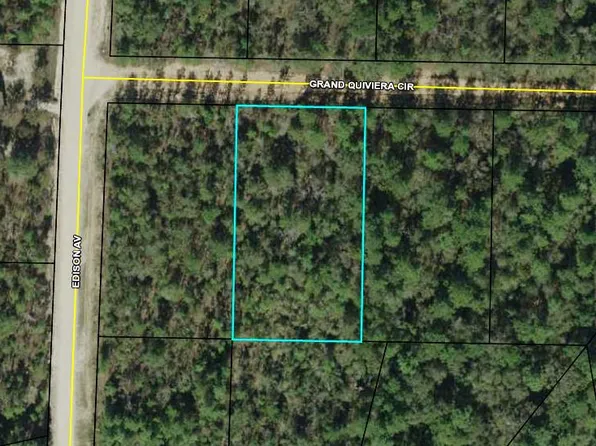Grand Quiviera Cir, Alford, FL 32420