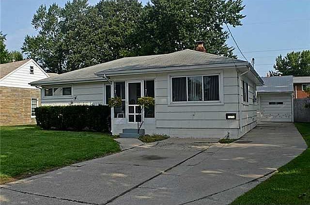 2nd image of 3214 Glenn St