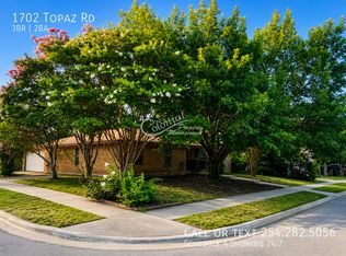 1702 Topaz Rd, Killeen, TX 76543