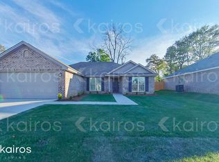 818 Heather Dr, Prattville, AL 36066