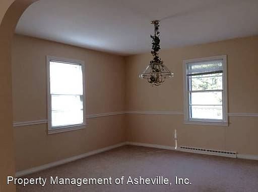 2nd image of 865 Lakeshore Dr
