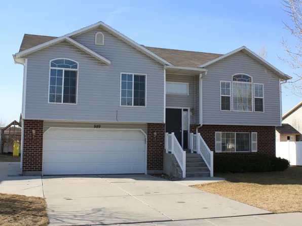 989 W 1100 S, Woods Cross, UT 84087