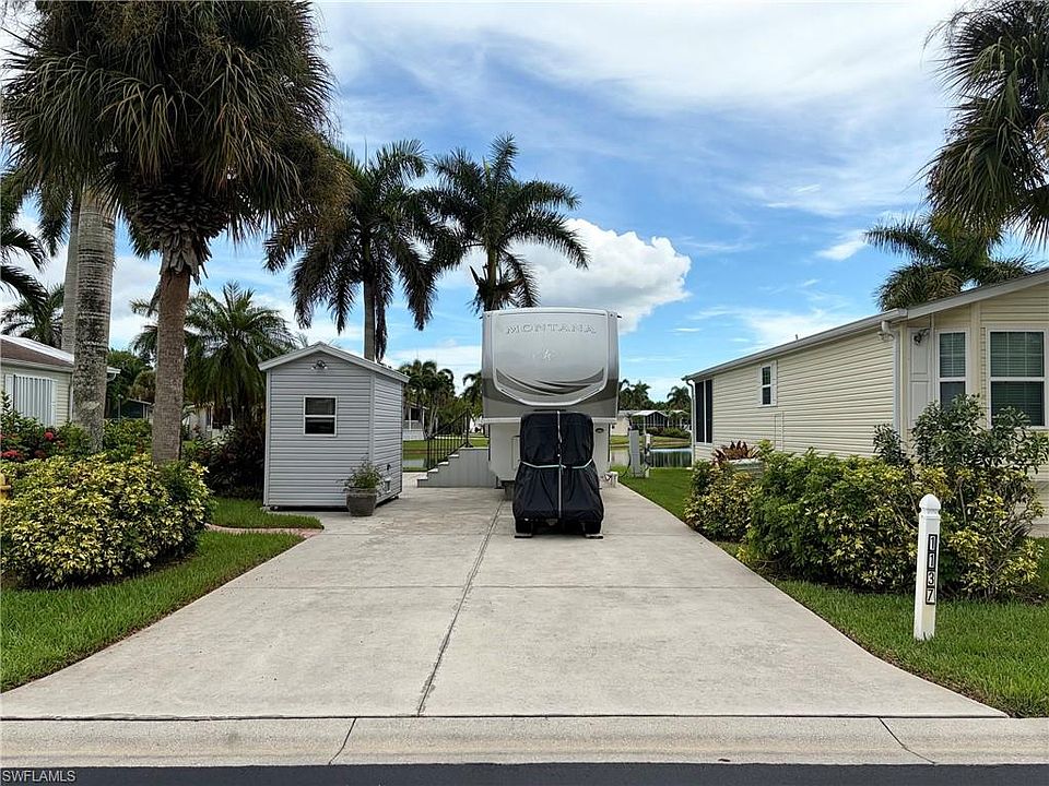 1st image of 1137 Diamond Lake CIR