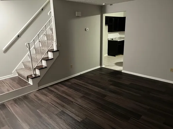 2737 Thackeray Ave NW, Massillon, OH 44646