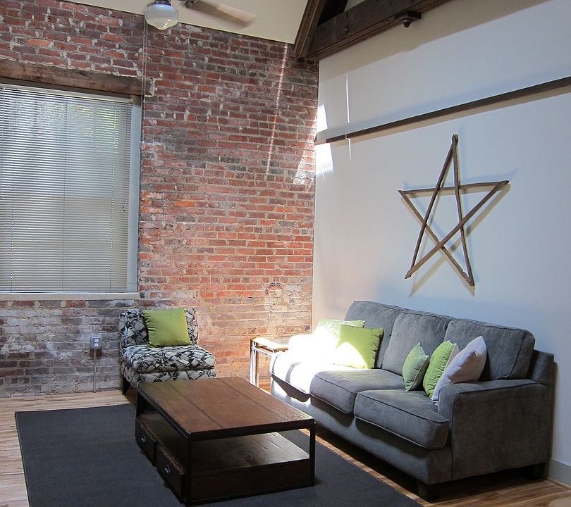 1st image of 701 Jefferson Ave APT 115