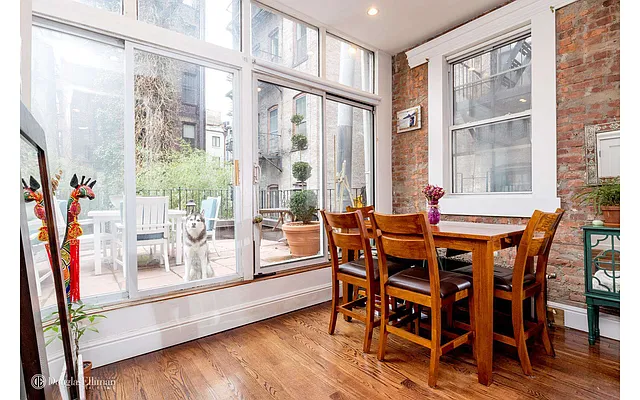 Rented by Douglas Elliman | media 44