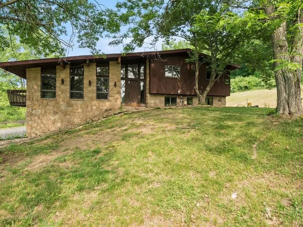 378 Dutch Rd, Harmony, PA 16037