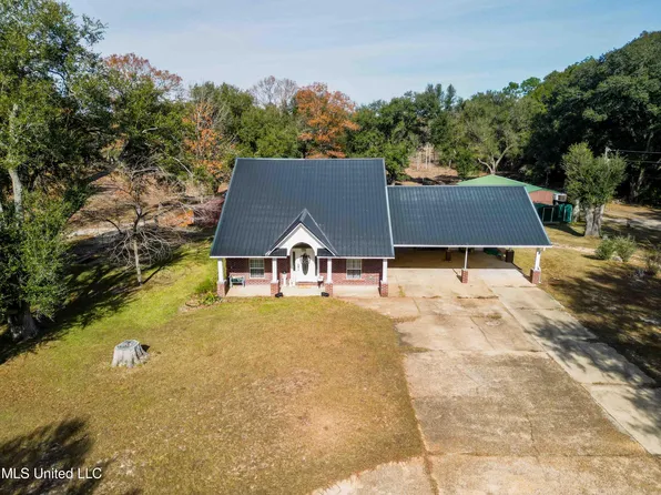 2125 Fig Farm Rd, Lucedale, MS 39452
