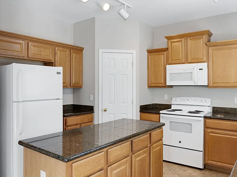 2725 W Jasper Butte Dr — Photo 13