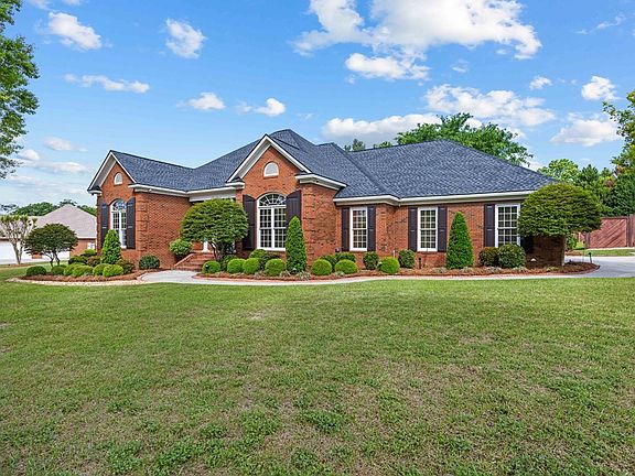 3rd image of 758 Lake Laurie Dr