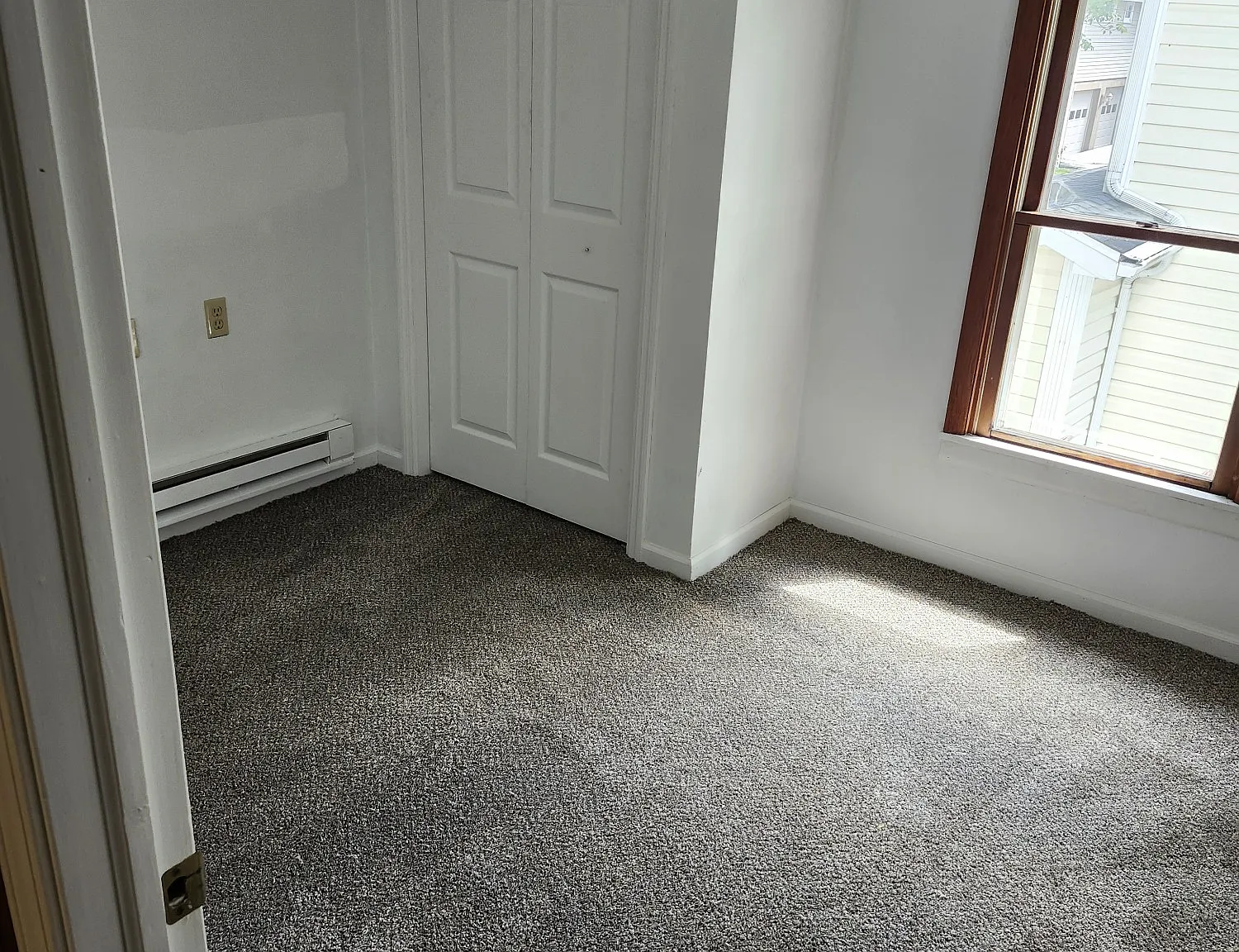 2 bed, 800 sqft, $725 — Photo 3