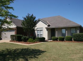 1073 Fawnview Rd, Montgomery, AL 36117