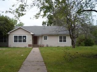 930 Davis St N, Sulphur Springs, TX 75482