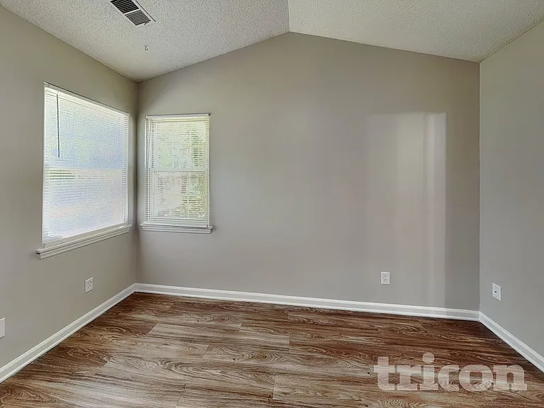 8701 Brookstead Dr — Photo 7