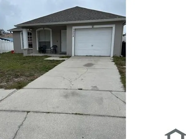 5204 Roble Grove Ct, Tampa, FL 33617