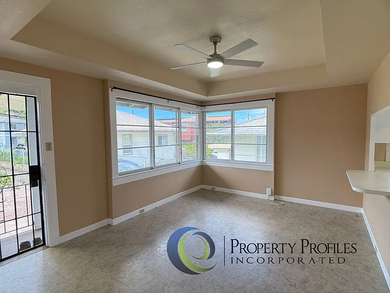 2158 Kanealii Ave — Photo 2