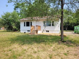 1401 E Edwardsville Rd, Wood River, IL 62095