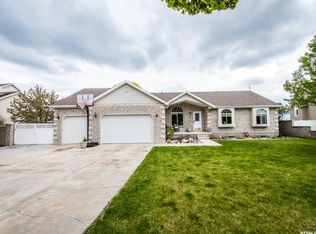7973 S Nebo Dr, West Jordan, UT 84088