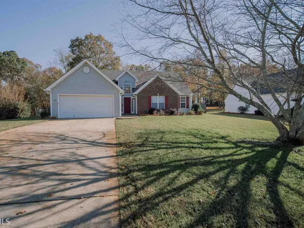 5453 Evergreen Forest Ct, Flowery Branch, GA 30542
