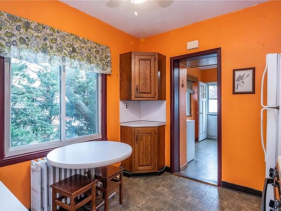 4th image of 3237 Giegerich Pl