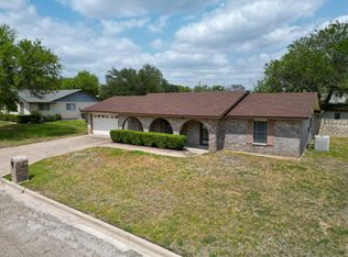 112 Sage Brush Trl, Del Rio, TX 78840