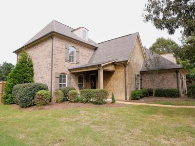 1895 Lake Circle Dr, Tupelo, MS, 38801
