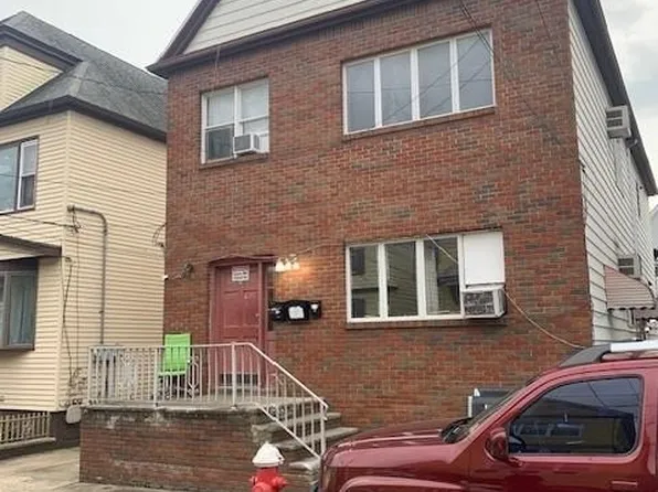 162 W 33rd St, Bayonne, NJ 07002