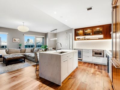 300 Pier 4 Blvd UNIT 5J, Boston, MA, 02210