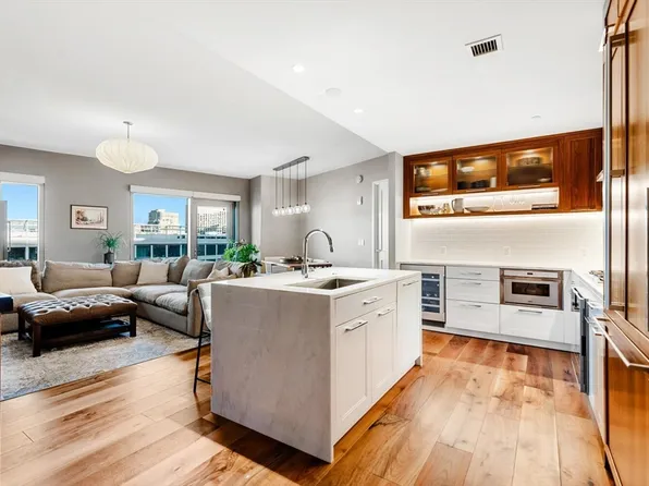 300 Pier 4 Blvd Unit 5J, Boston, MA 02210