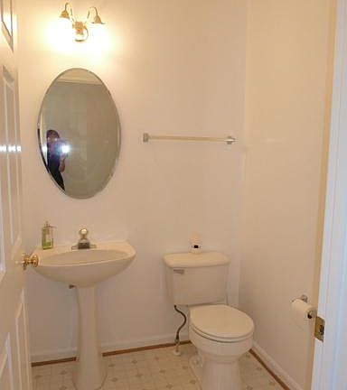 4th image of 4505 Winding Oak Dr
