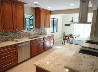 25241 Bunting Cir, Land O Lakes, FL 34639