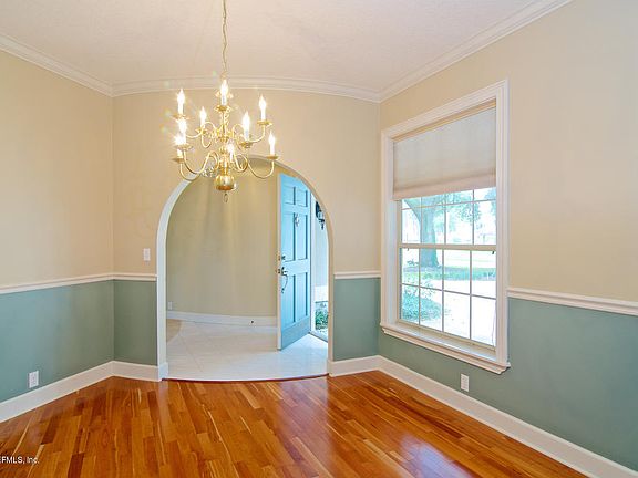 5th image of 125 Summerfield Dr