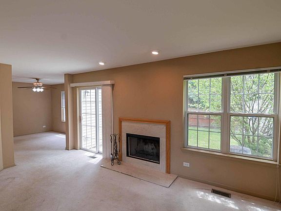 4th image of 12945 W Wakefield Dr