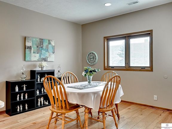 5th image of 1175 Prairie Hill Cir
