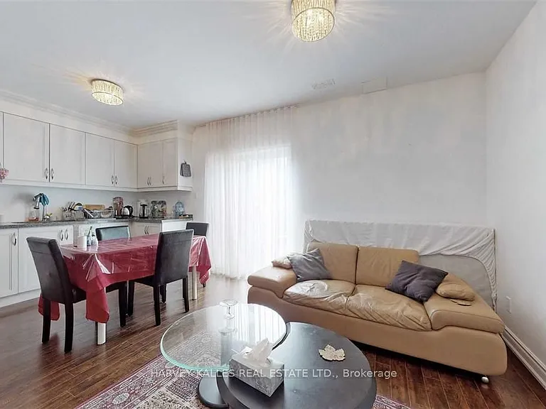 209 Ray Snow Blvd — Photo 3