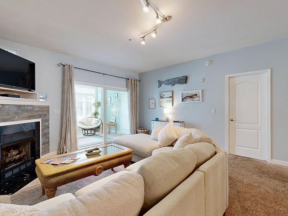 4th image of 34297 Summerlyn Dr APT 503