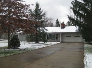 7760 Fairlawn Dr, Mentor, OH
