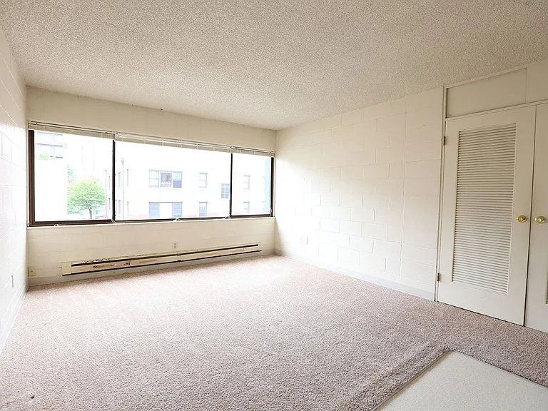 Campus Apartments — Photo 15