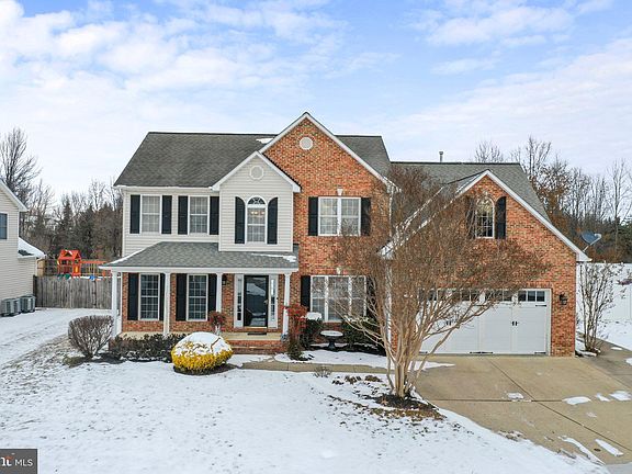 5th image of 102 New Market Dr