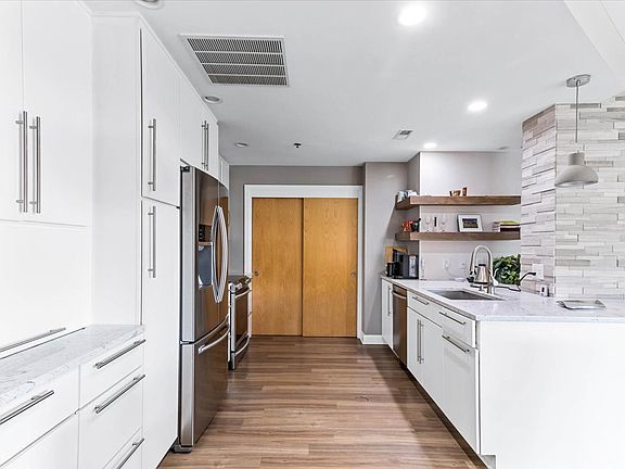 2nd image of 196 S Grant Ave APT 307