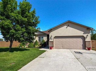 1134 Arctic Willow Dr, Rexburg, ID 83440