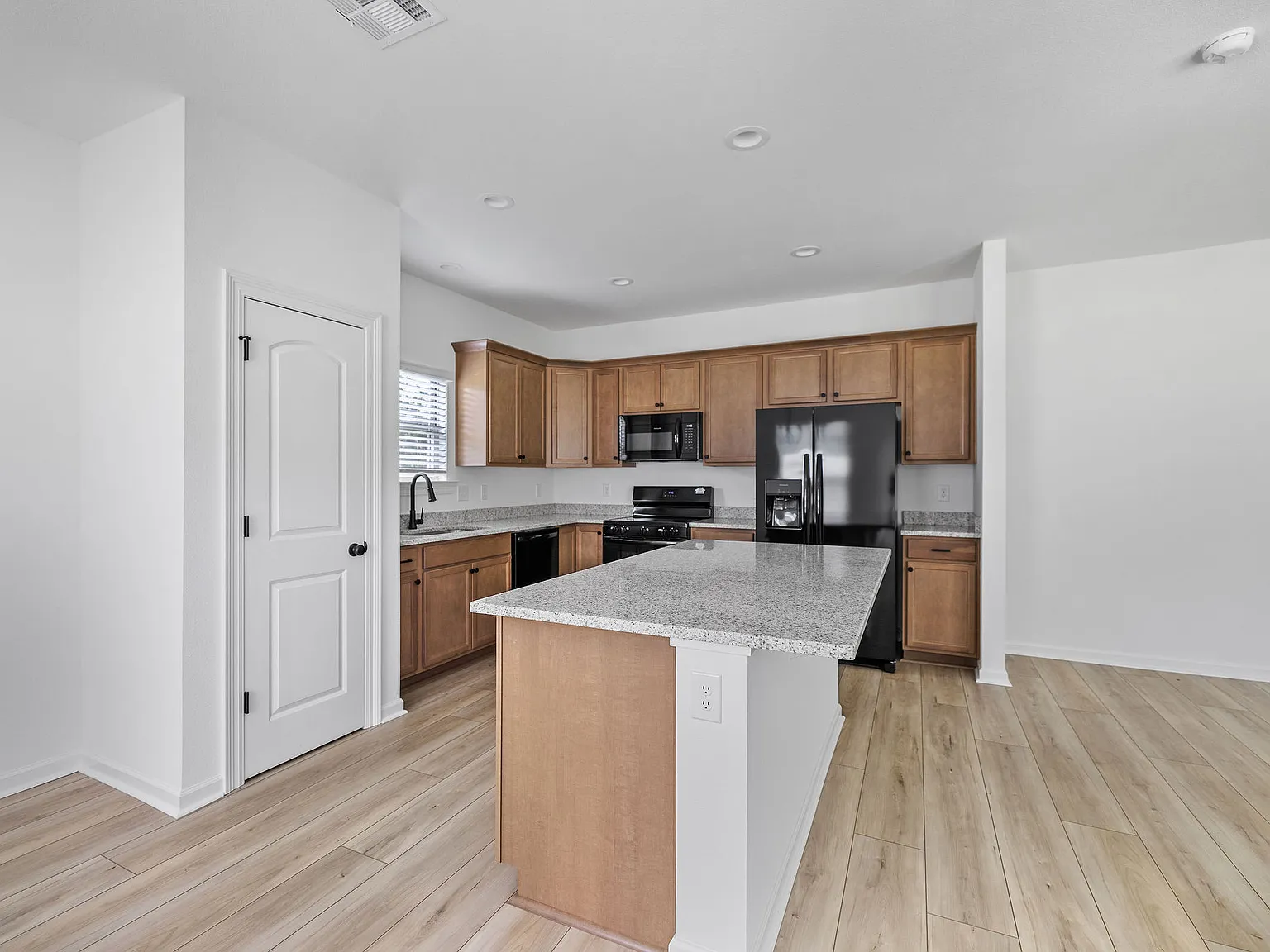 182 Southgate Drive - 1 — Photo 2
