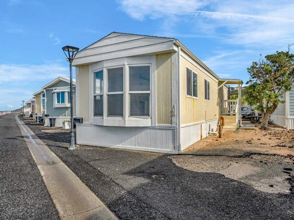408 4th Ave, Pacifica, CA 94044