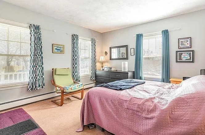 1 bed, 1000 sqft, $2,400 — Photo 4
